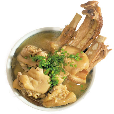 お肉の店 仲村の沖縄そば